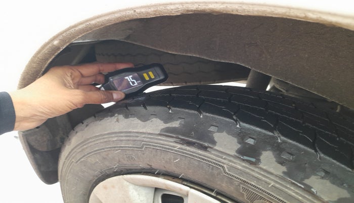 2018 Maruti Eeco 5 STR WITH A/C+HTR, Petrol, Manual, 59,455 km, tyre