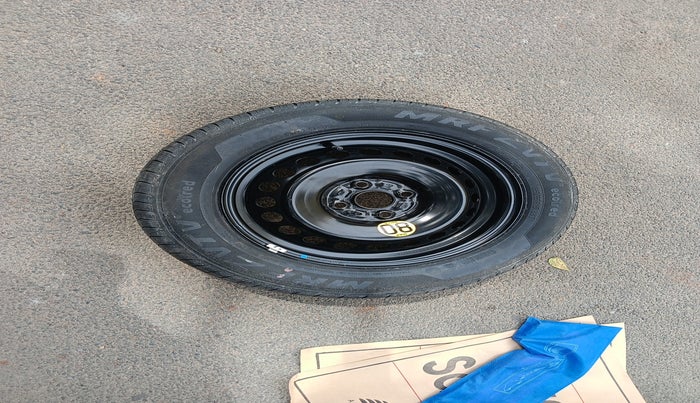 2021 Toyota Glanza G, Petrol, Manual, 55,109 km, tyre