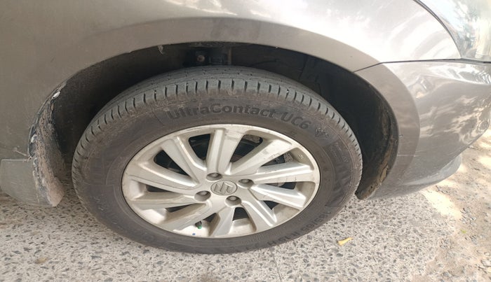 2015 Maruti Swift Dzire ZDI, Diesel, Manual, 1,41,206 km, tyre