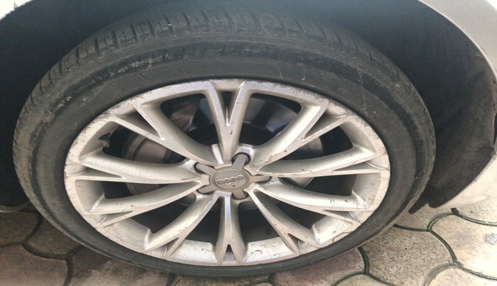 2012 Audi A8L 3.0 TDI quattro, Diesel, Automatic, 96,434 km, tyre