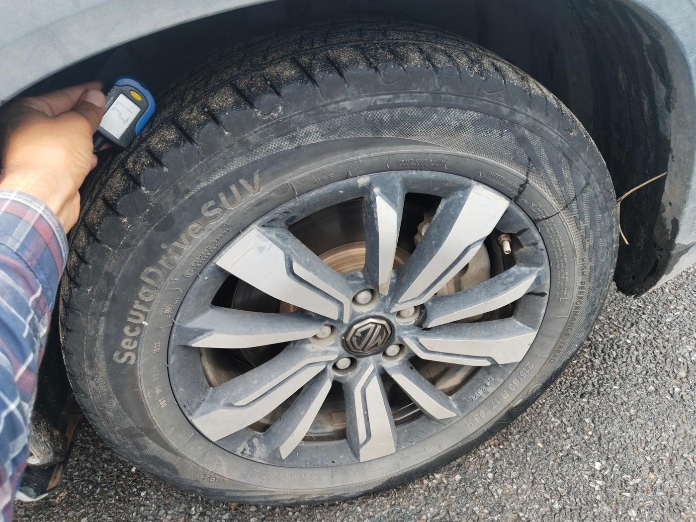 2019 MG HECTOR SHARP 2.0 DIESEL, Diesel, Manual, 1,51,274 km, tyre