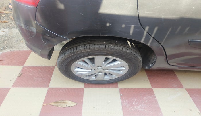 2015 Maruti Swift ZDI, Diesel, Manual, 1,89,349 km, tyre