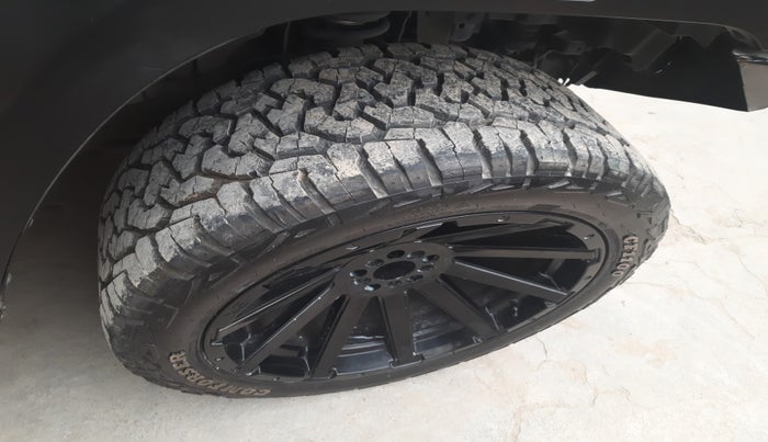 2021 Mahindra Thar LX PETROL HT 4WD AT, Petrol, Automatic, 68,880 km, tyre