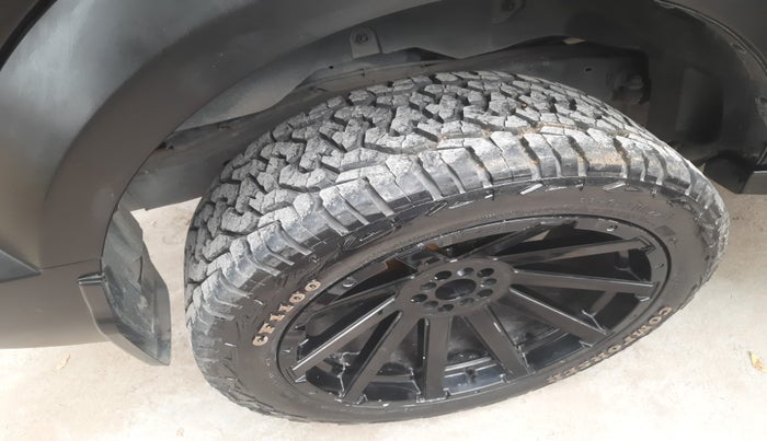 2021 Mahindra Thar LX PETROL HT 4WD AT, Petrol, Automatic, 68,880 km, tyre