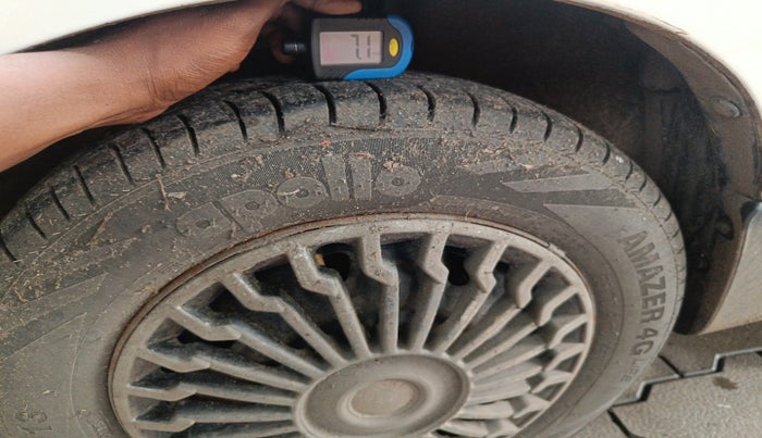 2017 Maruti Alto K10 VXI, Petrol, Manual, 90,148 km, tyre