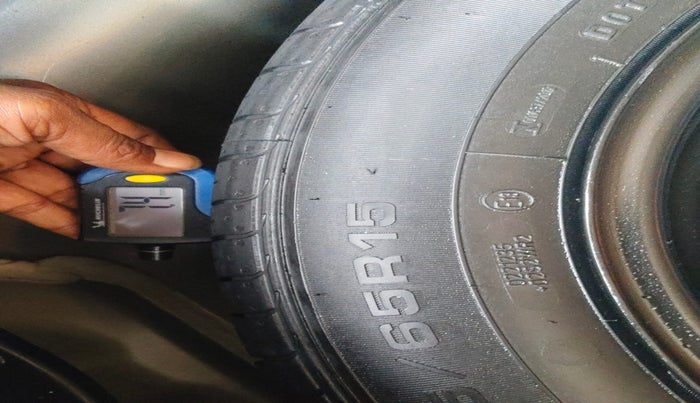 2023 Hyundai VENUE SX 1.2 PETROL, Petrol, Manual, 39,513 km, tyre