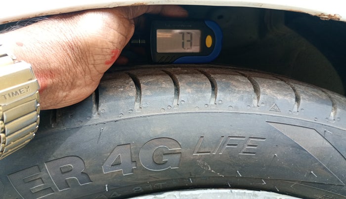 2015 Hyundai Grand i10 SPORTZ 1.2 KAPPA VTVT, Petrol, Manual, 91,216 km, tyre