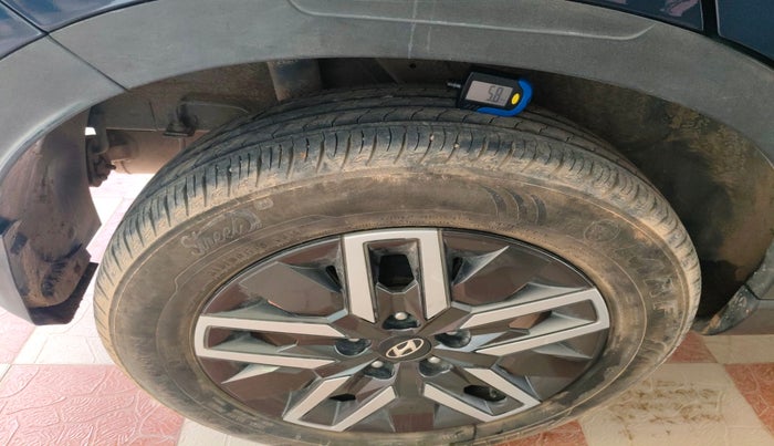 2022 Hyundai VENUE SX 1.0 TURBO IMT, Petrol, Manual, 16,027 km, tyre