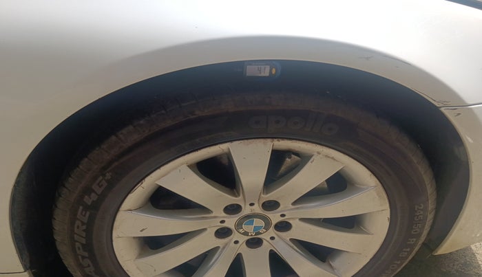 2011 BMW 7 Series 730Ld, Diesel, Automatic, 1,15,200 km, tyre