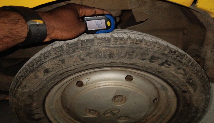 2011 Tata Nano LX, Petrol, Manual, 75,600 km, tyre