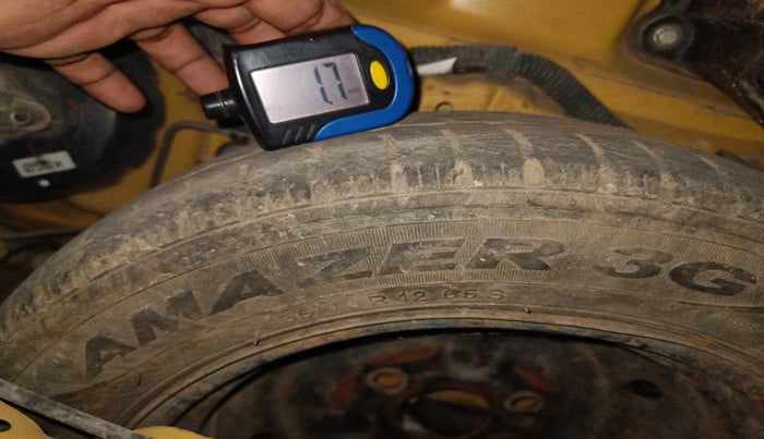 2011 Tata Nano LX, Petrol, Manual, 75,600 km, tyre