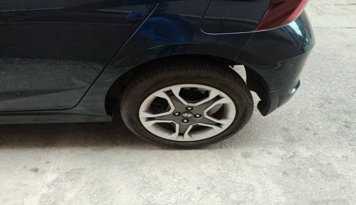 2024 Hyundai NEW I20 SPORTZ 1.2 IVT, Petrol, Automatic, 4,136 km, tyre