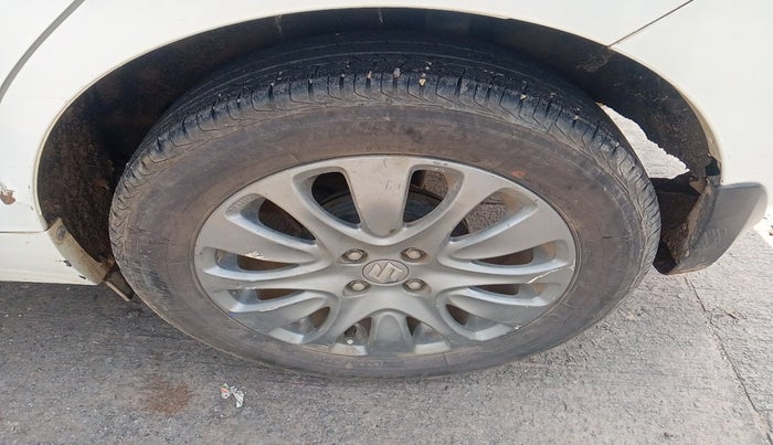 2018 Maruti Baleno ALPHA DIESEL 1.3, Diesel, Manual, 1,59,791 km, tyre
