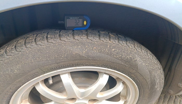 2013 Maruti Swift Dzire VXI, Petrol, Manual, 97,062 km, tyre