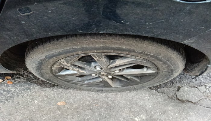 2021 Hyundai GRAND I10 NIOS SPORTZ 1.2 KAPPA VTVT, Petrol, Manual, 30,850 km, tyre