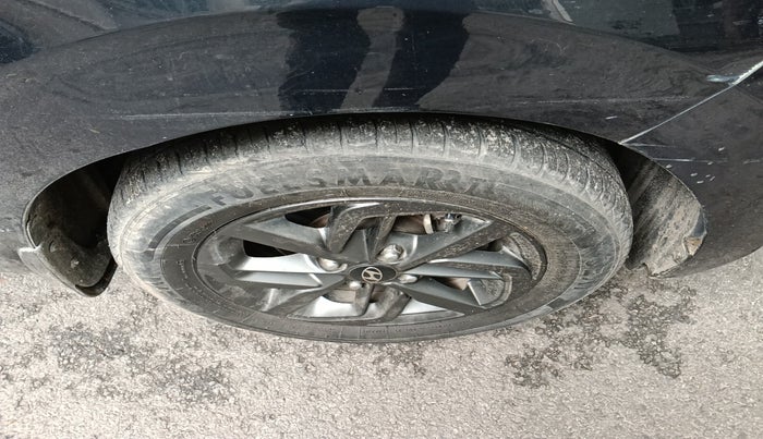 2021 Hyundai GRAND I10 NIOS SPORTZ 1.2 KAPPA VTVT, Petrol, Manual, 30,850 km, tyre