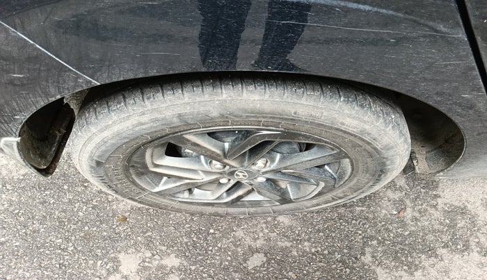 2021 Hyundai GRAND I10 NIOS SPORTZ 1.2 KAPPA VTVT, Petrol, Manual, 30,850 km, tyre