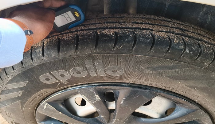 2019 Maruti Swift LXI, Petrol, Manual, 68,055 km, tyre