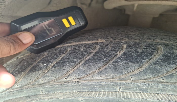 2011 Hyundai i20 SPORTZ 1.2, Petrol, Manual, 72,695 km, tyre