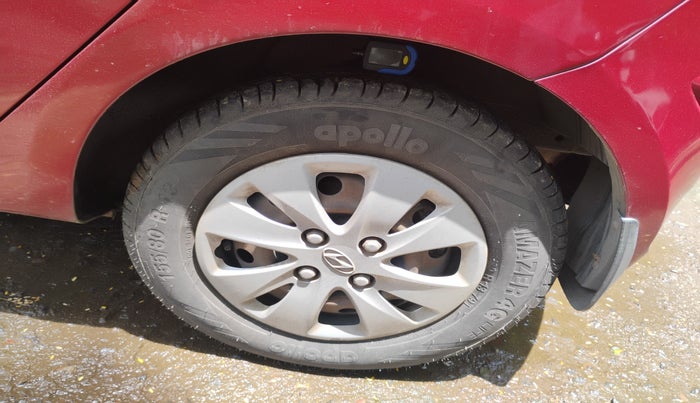 2012 Hyundai i10 MAGNA 1.1, Petrol, Manual, 17,781 km, tyre