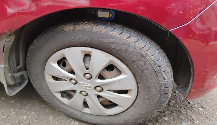 2012 Hyundai i10 MAGNA 1.1, Petrol, Manual, 17,781 km, tyre