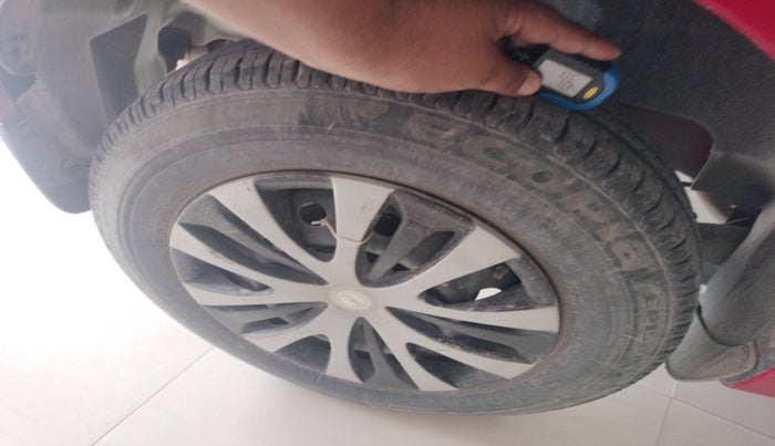 2021 Maruti Swift VXI AMT, Petrol, Automatic, 37,250 km, tyre