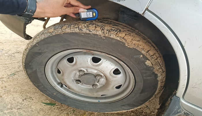 2017 Maruti Eeco 5 STR WITH A/C+HTR, Petrol, Manual, 1,13,679 km, tyre