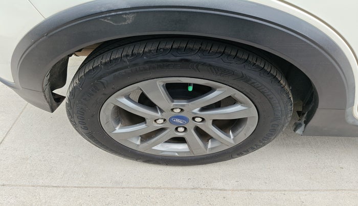 2021 Ford FREESTYLE TITANIUM PLUS 1.5 DIESEL, Diesel, Manual, 84,113 km, tyre