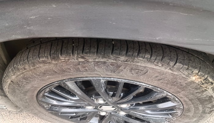 2021 Maruti XL6 ZETA MT, Petrol, Manual, 93,678 km, tyre