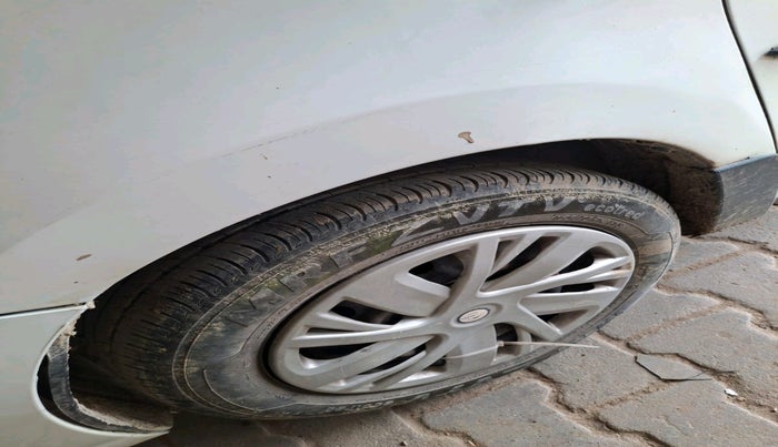 2015 Maruti Celerio VXI, Petrol, Manual, 64,000 km, tyre