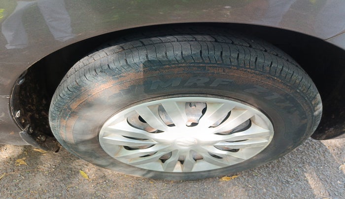 2019 Maruti Dzire VDI, Diesel, Manual, 1,09,504 km, tyre