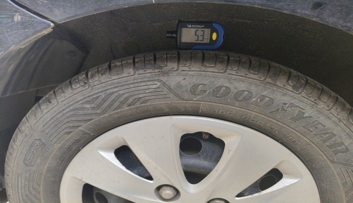 2012 Hyundai i10 SPORTZ 1.2 AT, Petrol, Automatic, 84,142 km, tyre