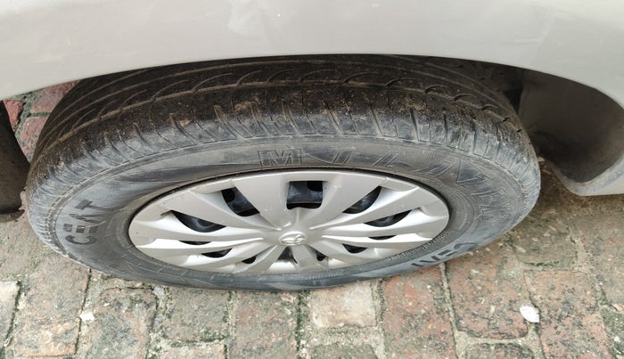 2018 Toyota Etios GD, Diesel, Manual, 1,46,614 km, tyre