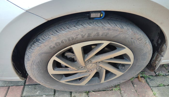 2022 Volkswagen VIRTUS  GT 1.5 TSI DSG , Petrol, Automatic, 75,874 km, tyre