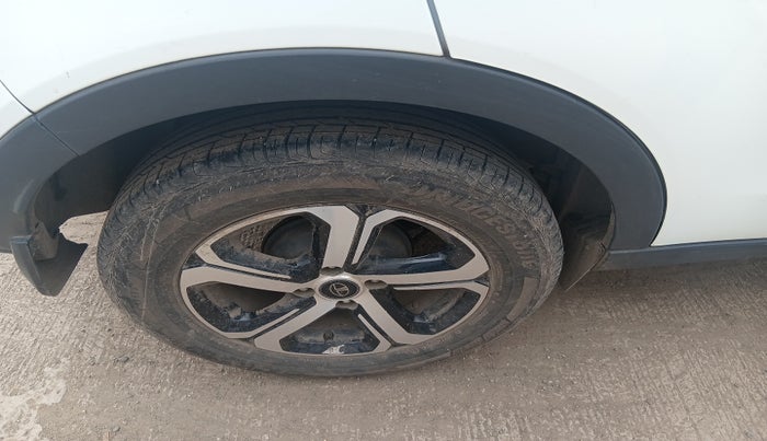 2022 Tata NEXON XZ PLUS PETROL, Petrol, Manual, 23,709 km, tyre