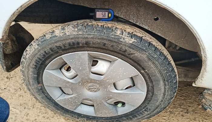 2018 Maruti Eeco 5 STR WITH A/C+HTR, Petrol, Manual, 39,853 km, tyre