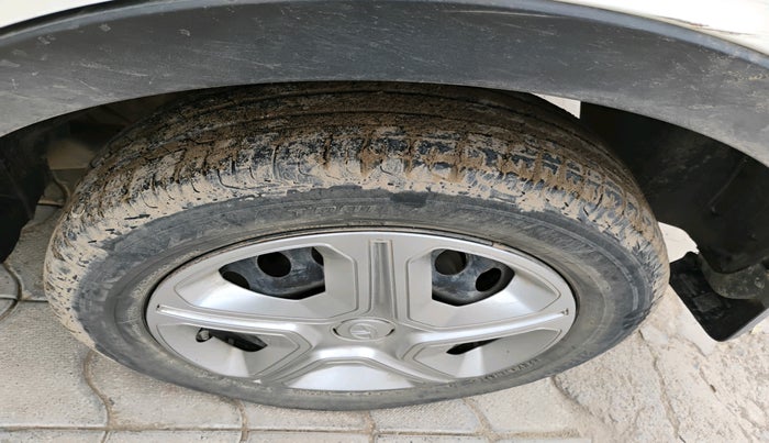 2023 Tata NEXON XM SUNROOF PETROL, Petrol, Manual, 54,327 km, tyre
