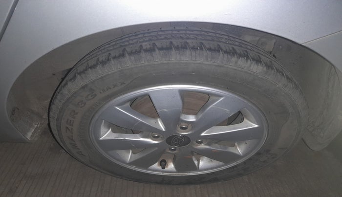 2014 Hyundai Xcent S 1.2, Petrol, Manual, 95,267 km, tyre