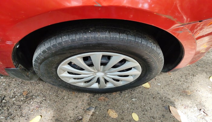2010 Maruti Swift VDI, Diesel, Manual, 74,905 km, tyre