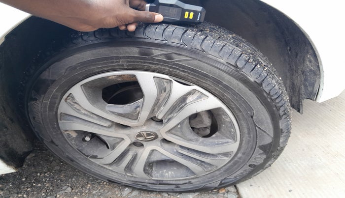 2022 Tata TIGOR XZ PLUS CNG, Petrol, Manual, 99,616 km, tyre