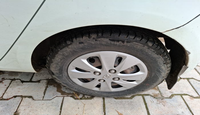 2011 Hyundai i10 MAGNA 1.1, Petrol, Manual, 70,353 km, tyre