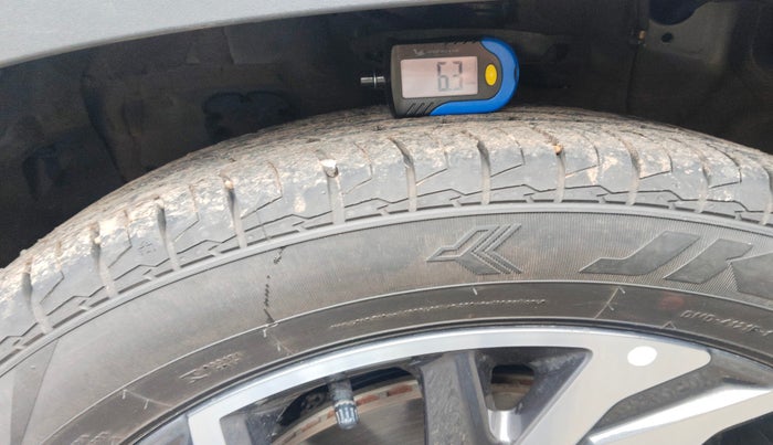 2024 Hyundai Creta SX TECH 1.5 PETROL, Petrol, Manual, 6,682 km, tyre