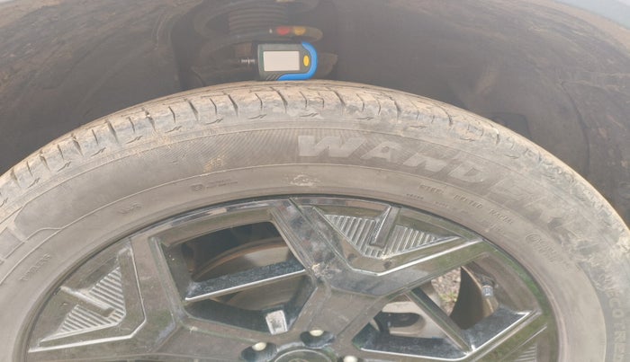 2024 Tata Safari ACCOMPLISHED PLUS 6 STR DARK EDITION AT, Diesel, Automatic, 15,059 km, tyre