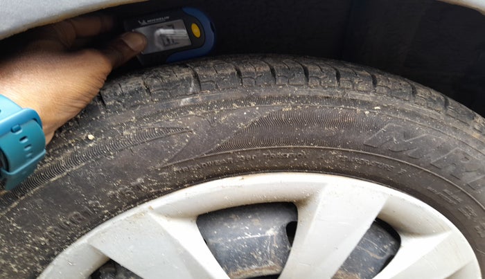 2014 Hyundai Eon MAGNA + LPG, Petrol, Manual, 63,093 km, tyre