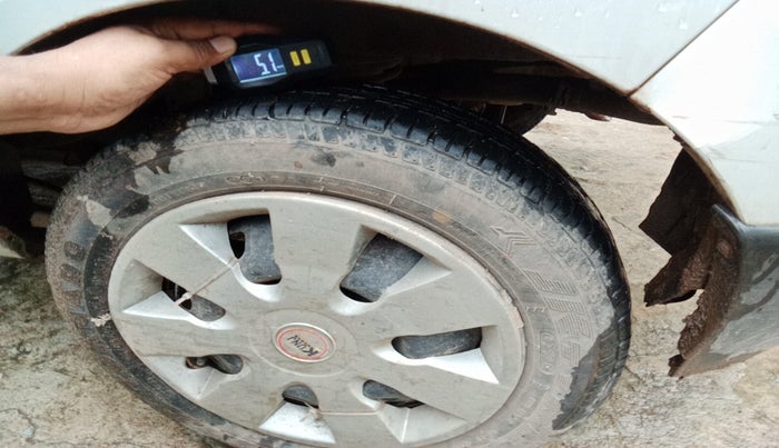 2016 Maruti Alto K10 VXI, Petrol, Manual, 41,937 km, tyre