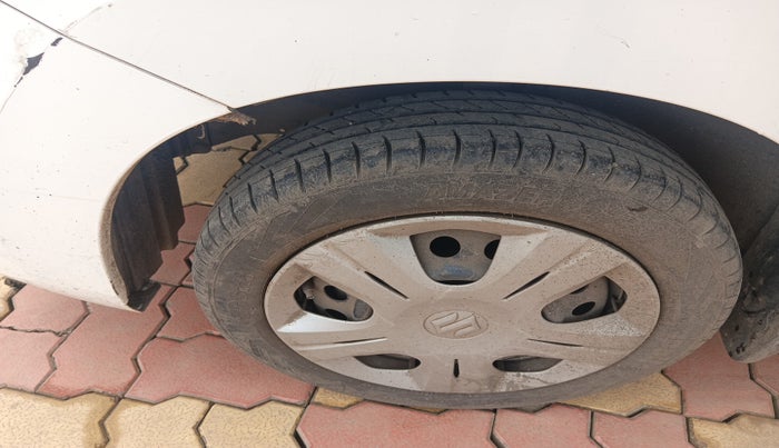 2017 Maruti Wagon R 1.0 VXI ABS, Petrol, Manual, 35,680 km, tyre