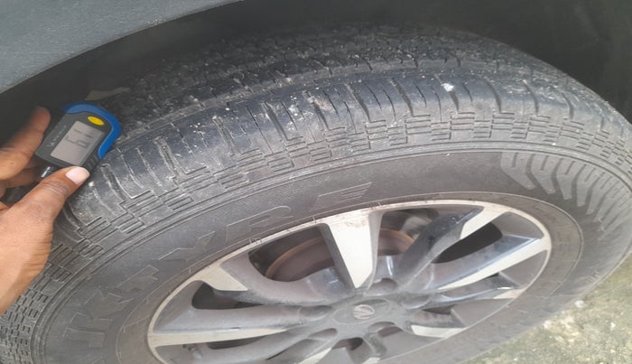 2019 Mahindra XUV500 W11 AT, Diesel, Automatic, 69,231 km, tyre