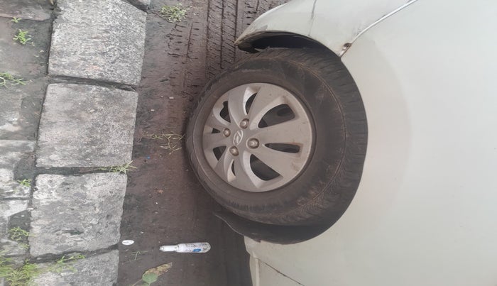2011 Hyundai i10 MAGNA 1.1, Petrol, Manual, 54,393 km, tyre