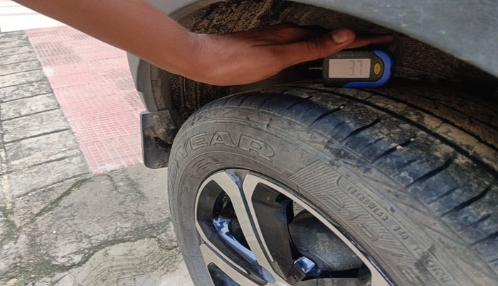 2022 Tata NEXON XZA PLUS (HS) PETROL, Petrol, Automatic, 87,665 km, tyre