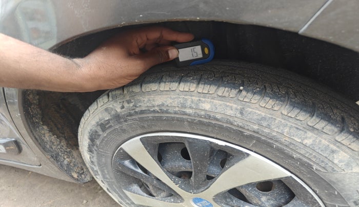 2019 Maruti Swift VDI, Diesel, Manual, 1,21,290 km, tyre